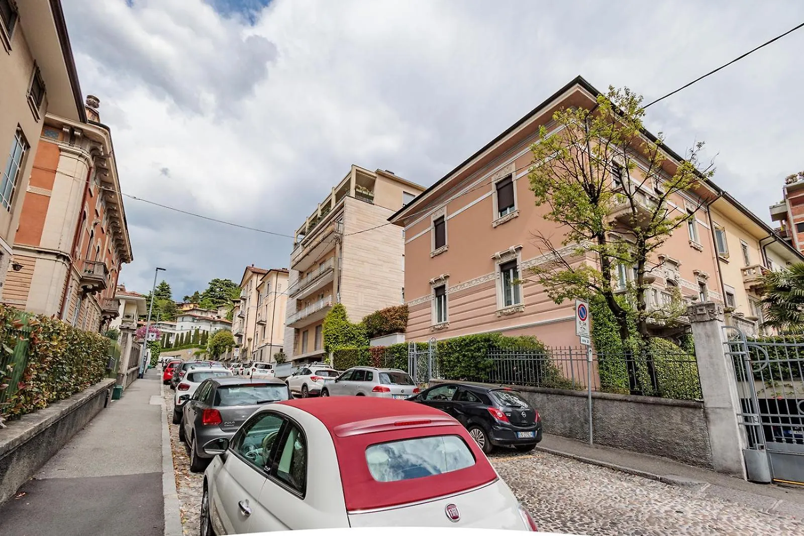 Liberty Villa & Winter Garden Bergamo Apartment
